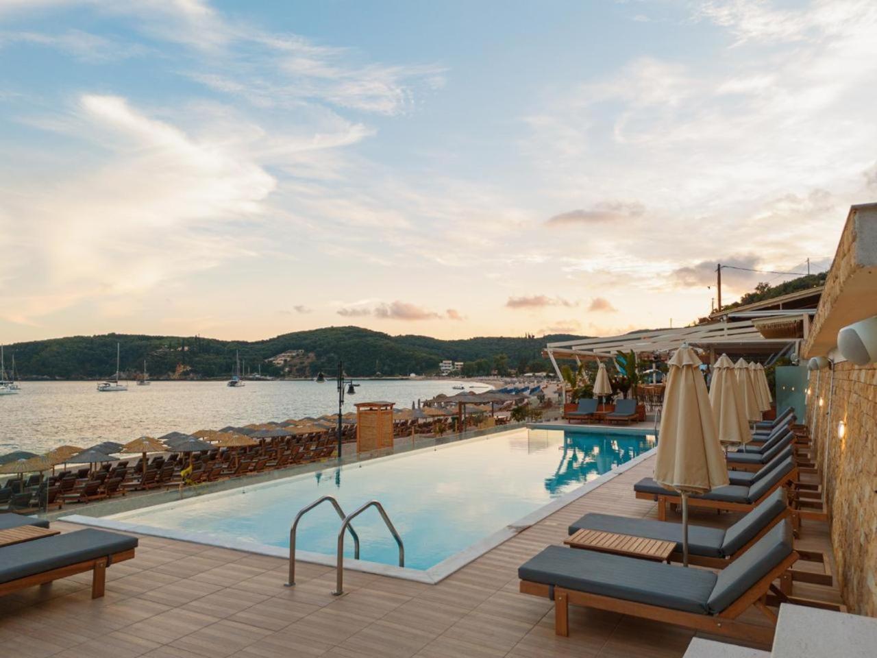 Ionion Beach Resort Parga Esterno foto